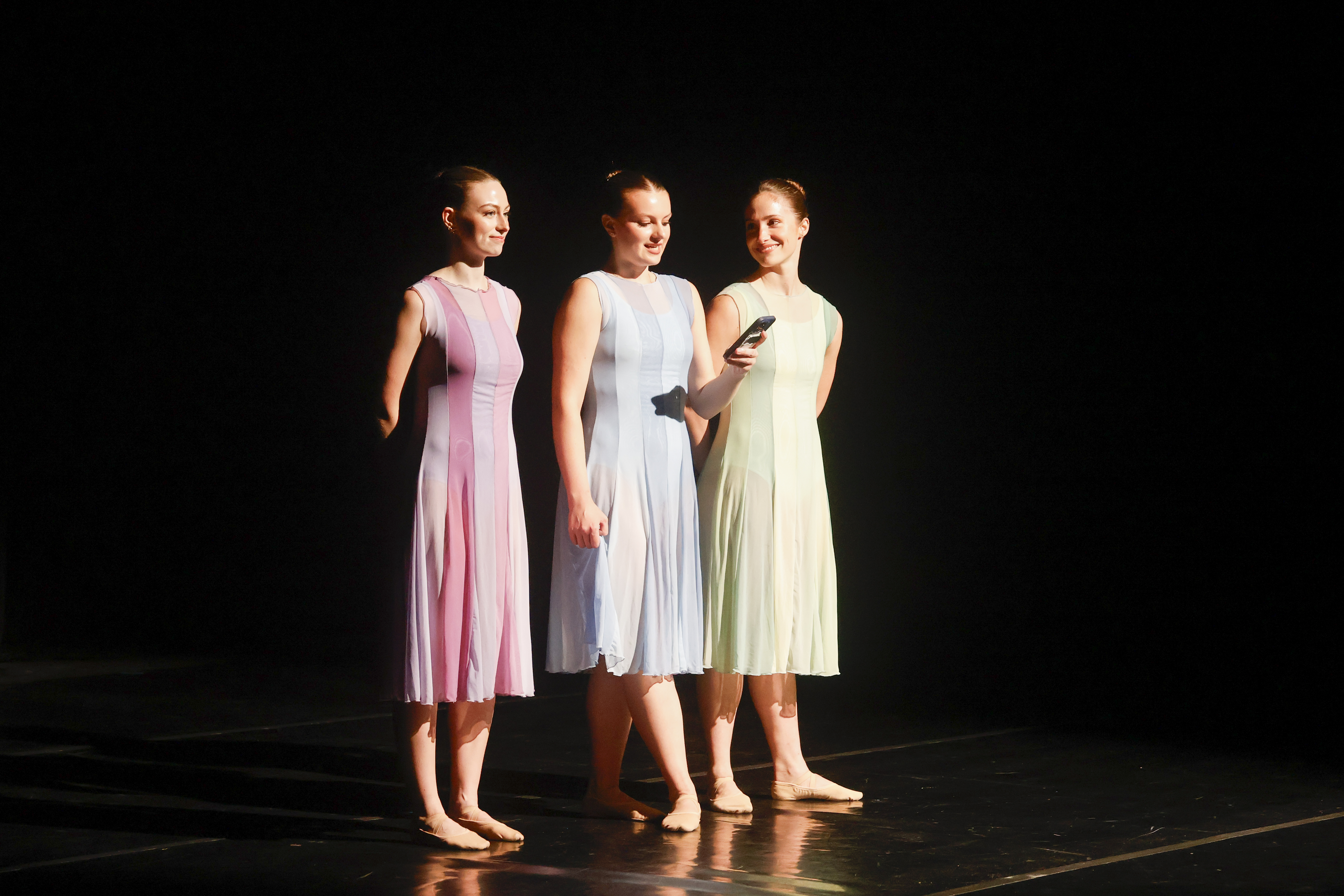 confluence contemporary ballet performing INTERVAL