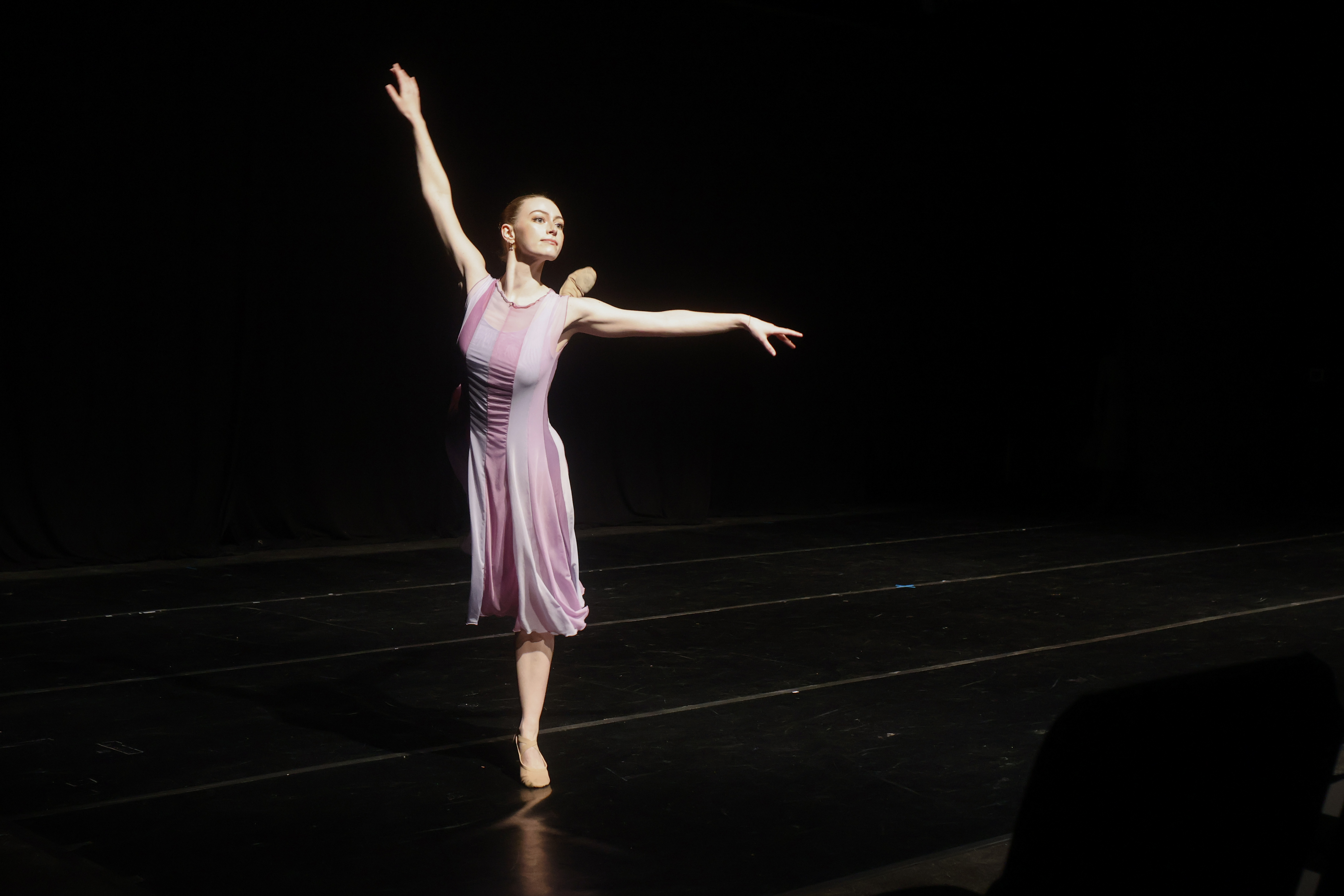 confluence contemporary ballet performing INTERVAL